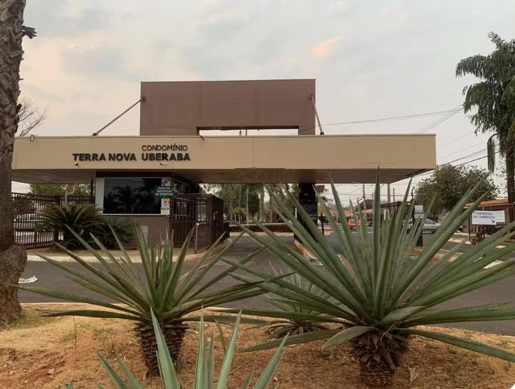 Casa De Temporada Uberaba Mg Exterior foto